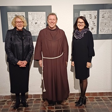 V Jakijevi hiši - Galeriji Nazarje so odprli razstavo ob stoletnici rojstva Mikija Mustra.